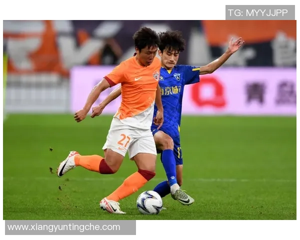 南京足球队在邀请赛中的速度表现分析与战术探讨