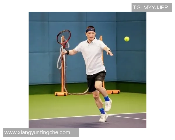 成都网球队与南京网球队赛后复盘分析灵活性表现及战术调整策略