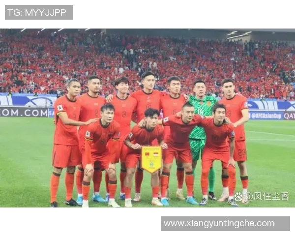 上海足球队在世界杯预选赛中以60分稳居积分榜首位引发关注