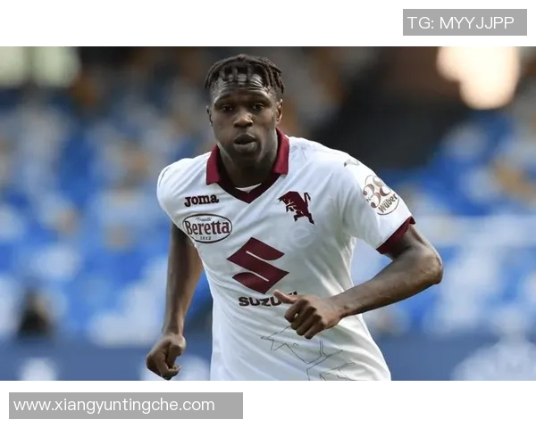 足球明星赴美购表揭秘奢华生活背后的故事与品牌选择